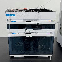 Agilent 1290 Infinity II HPLC System image 2